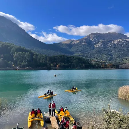 The House Feneos Chalet