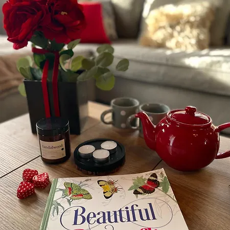 The House Feneos * Archaia Feneos