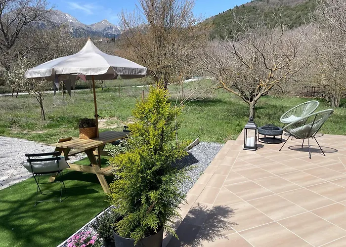 Alpesi faház The House Feneos *