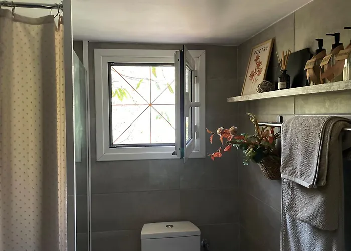 Шале The House Feneos