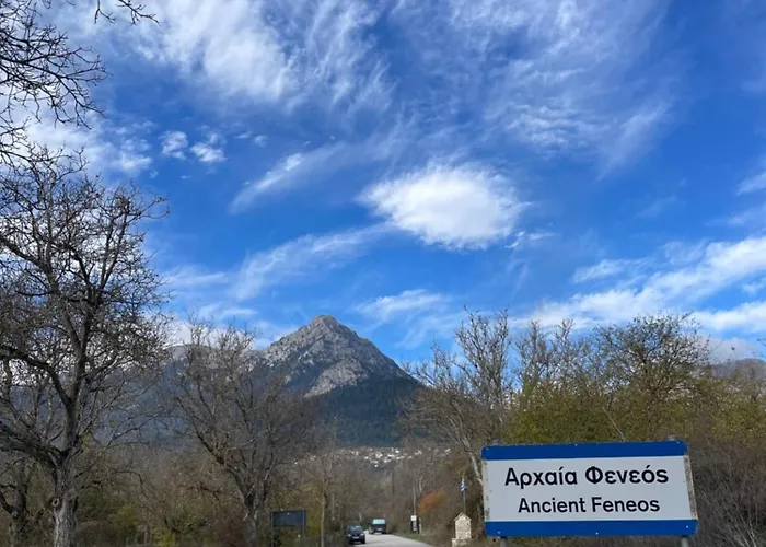 Alpesi faház The House Feneos *