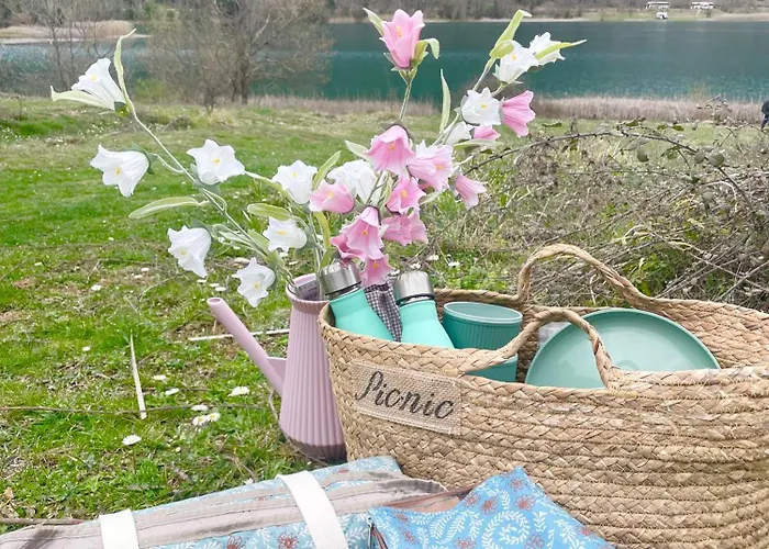 Шале The House Feneos